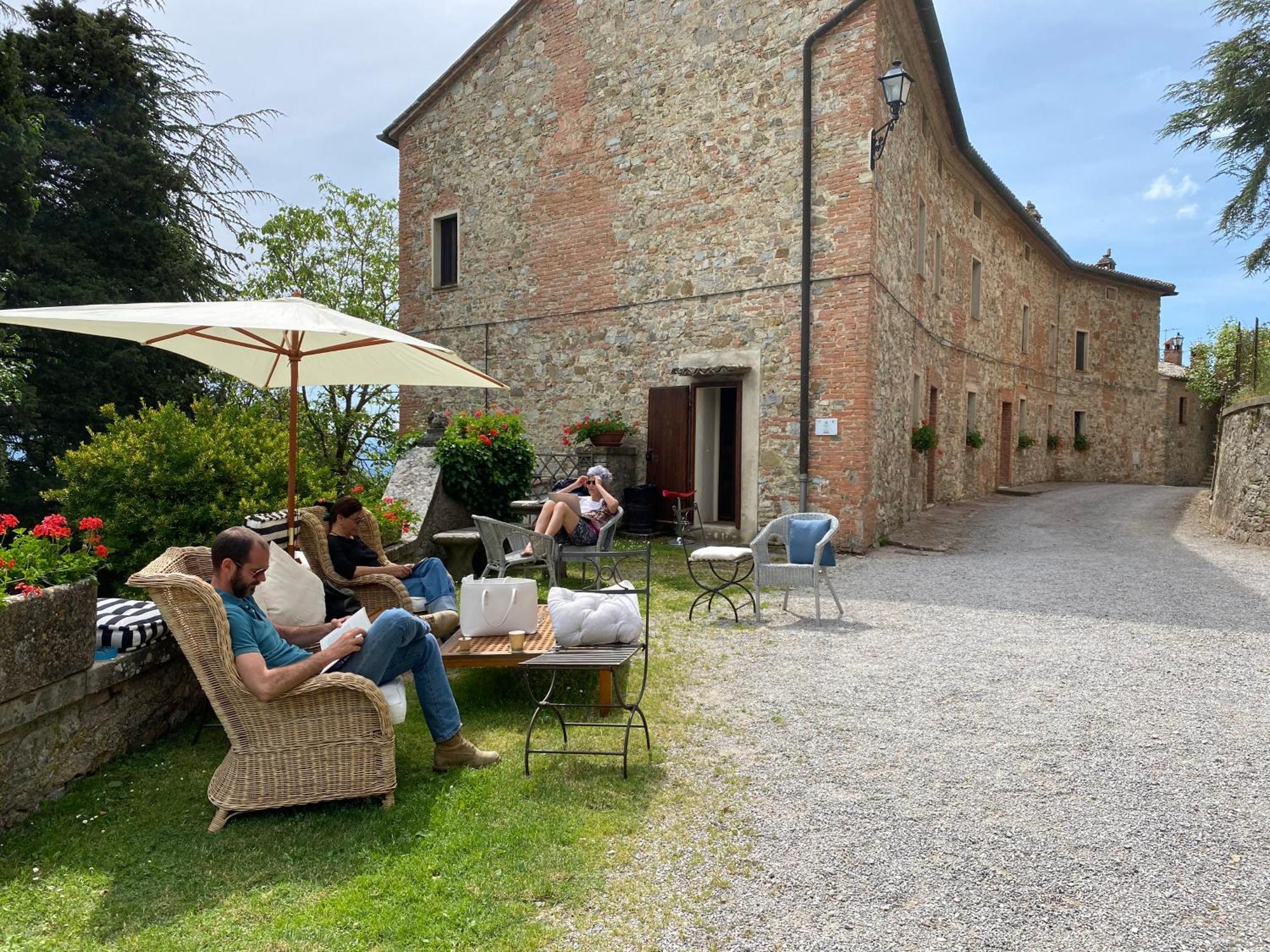 Borgo Di Camporsevoli Villa Eksteriør bilde