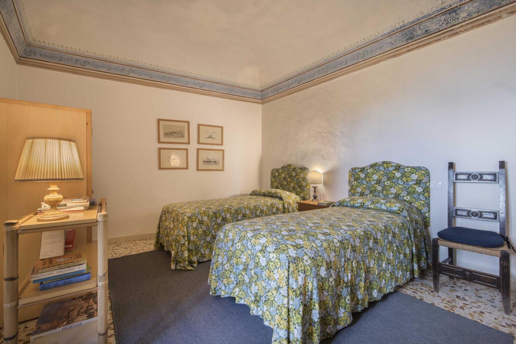 Borgo Di Camporsevoli Villa Eksteriør bilde