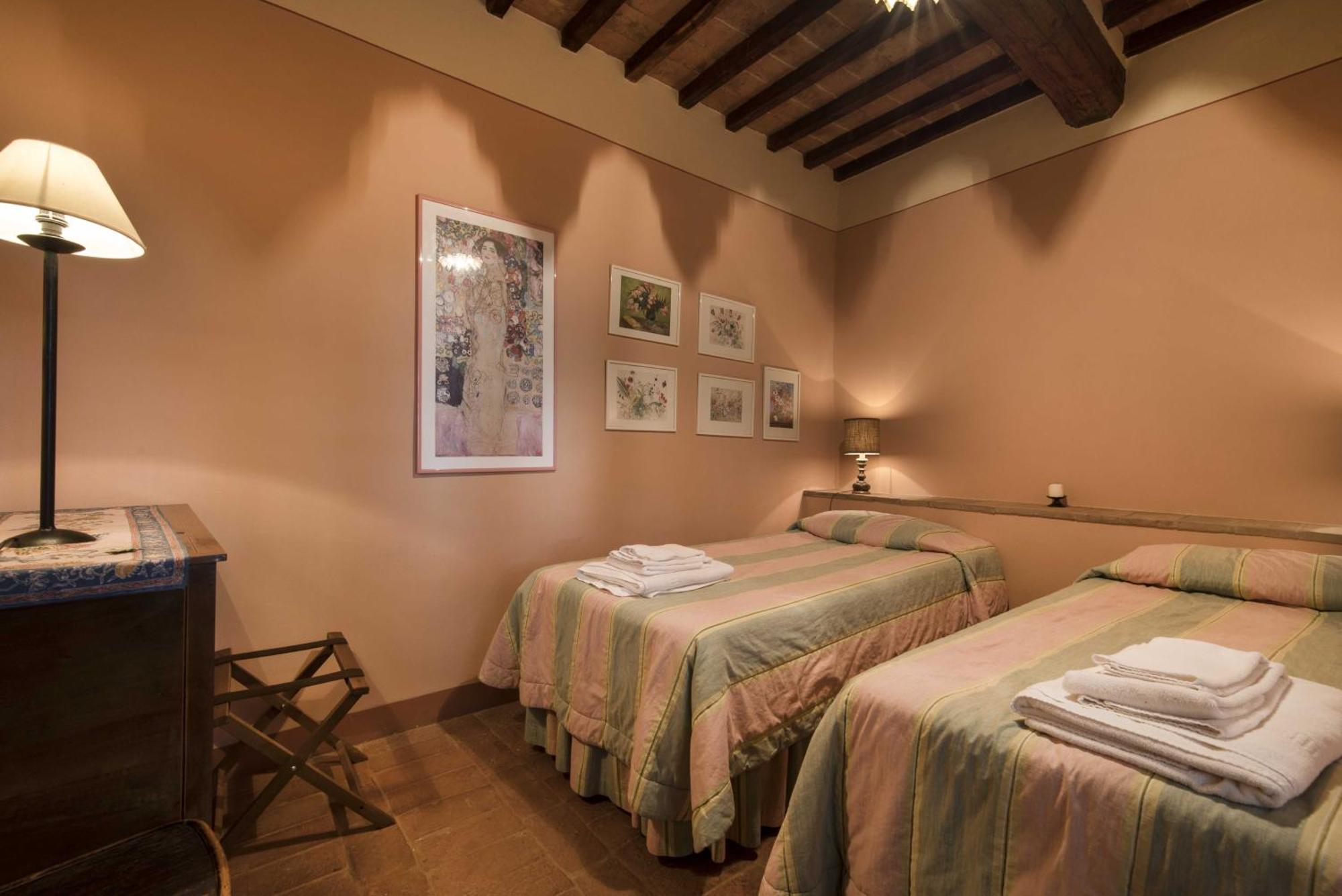 Borgo Di Camporsevoli Villa Eksteriør bilde