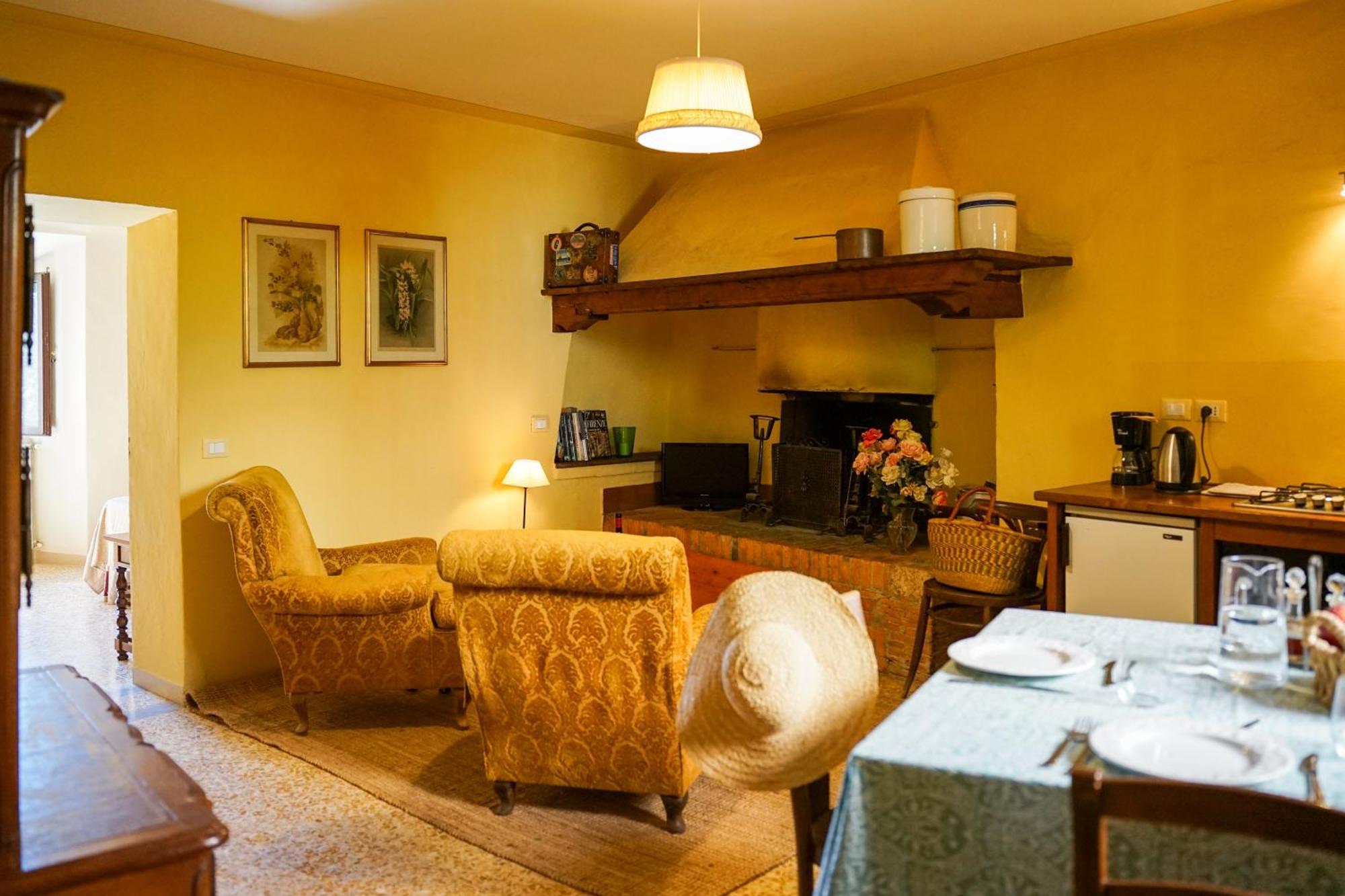 Borgo Di Camporsevoli Villa Eksteriør bilde